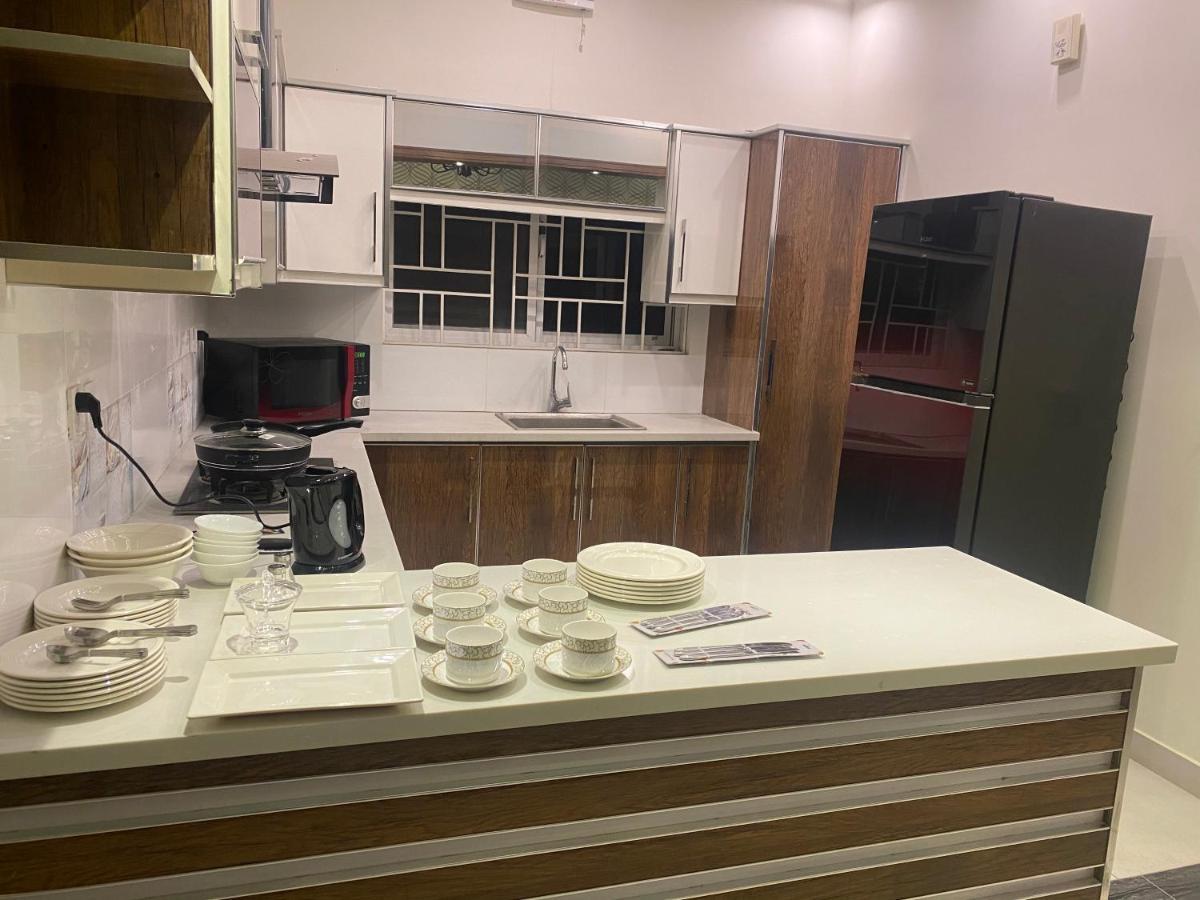 Luxury Guest House In Bahria Town Rawalpindi Esterno foto
