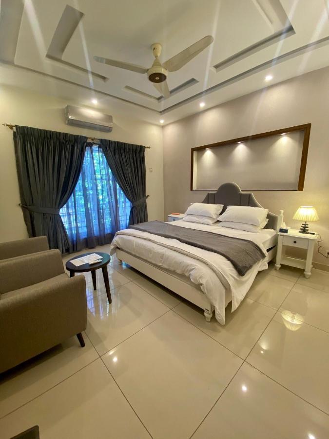 Luxury Guest House In Bahria Town Rawalpindi Esterno foto